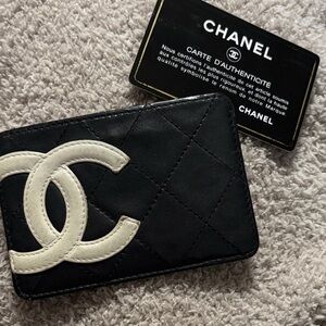 C.O.A. CHANEL Cambon Black and Cream Quilted Card Holder